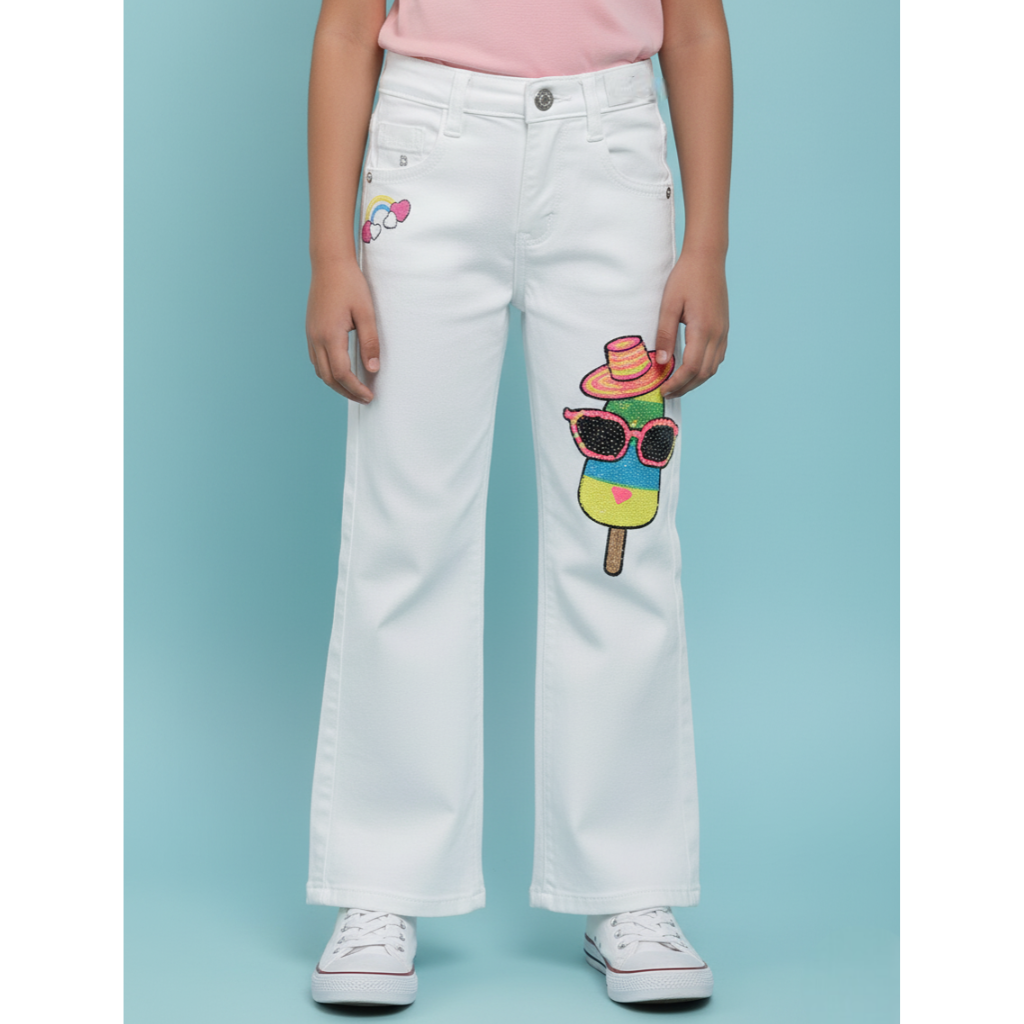 London Street Trendy Woven Full Length Flared Denim Jeans with Patch Detail - White