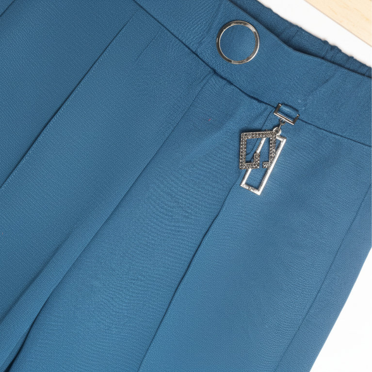 Louriya-Girls’ Smart-Casual Full-Length Trousers – Elastic Waistband & Charm