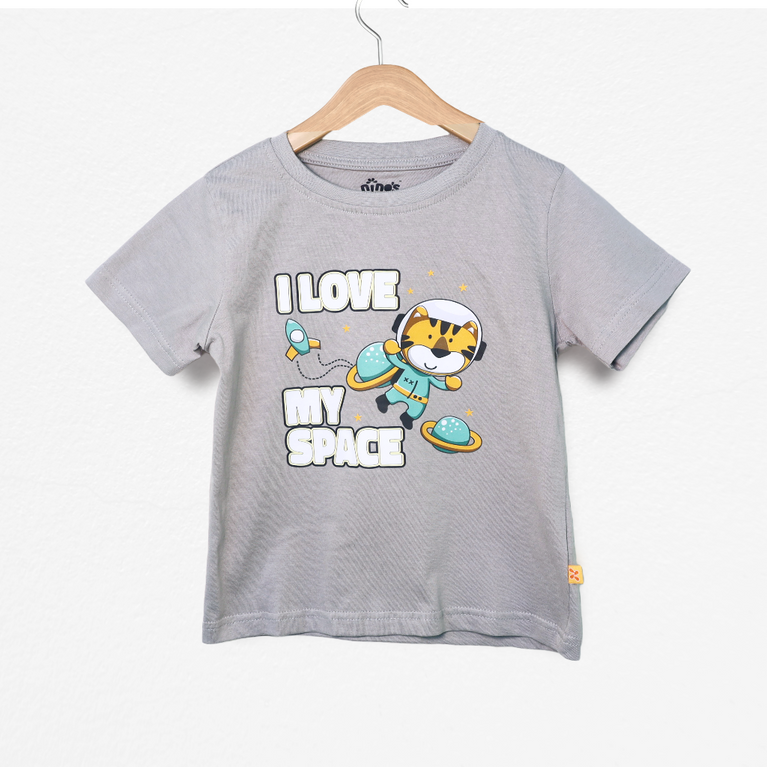 Nino's Half Sleeves t-shirt and short pants with the print of I LOVE MY SPACE