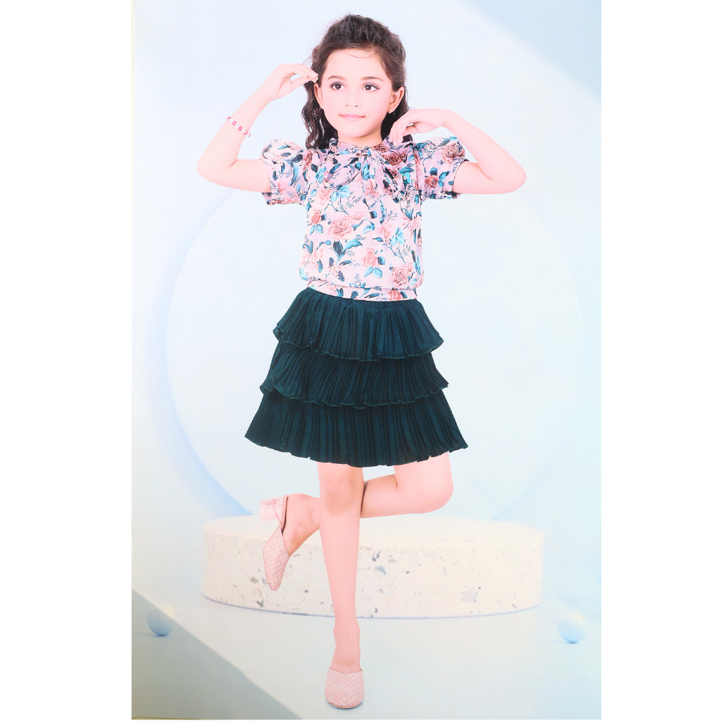 Ninos Half sleeves floral top with layered skirt
