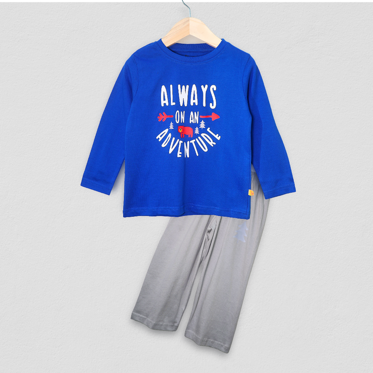 Nino's Full Sleeve T-shirt and Pant set Always on Adventure text print