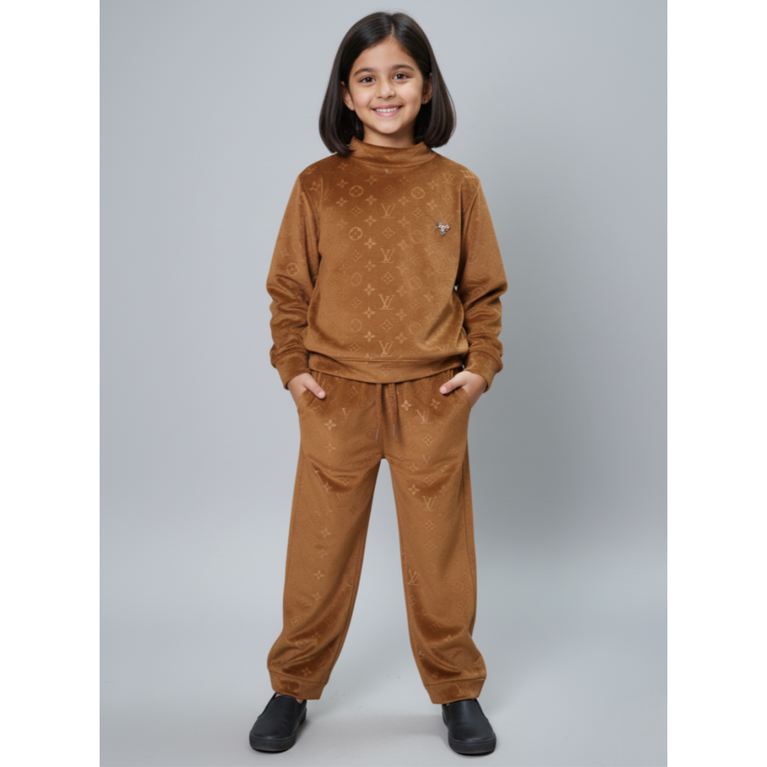 Girlyy - Kids' Full Sleeves Luxury Monogram Velvet Tracksuit – Velour Crewneck Sweatshirt and Joggers Set
