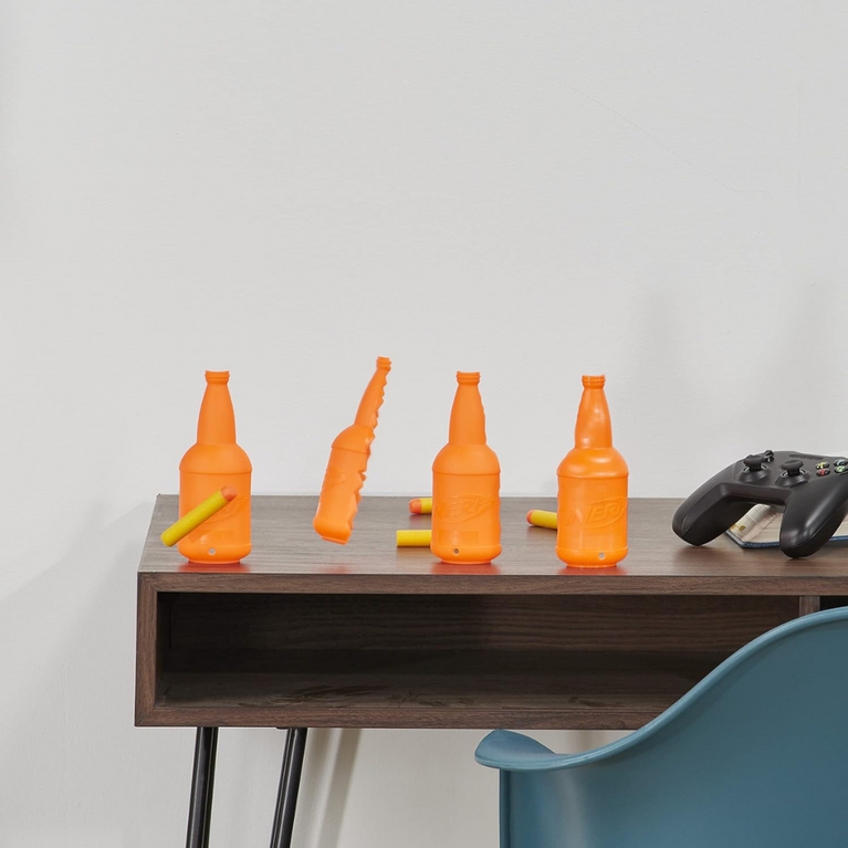 HASBRO NERF Strike Fang QS-4 Dual Targeting Set with 2 Blasters & 12 Darts