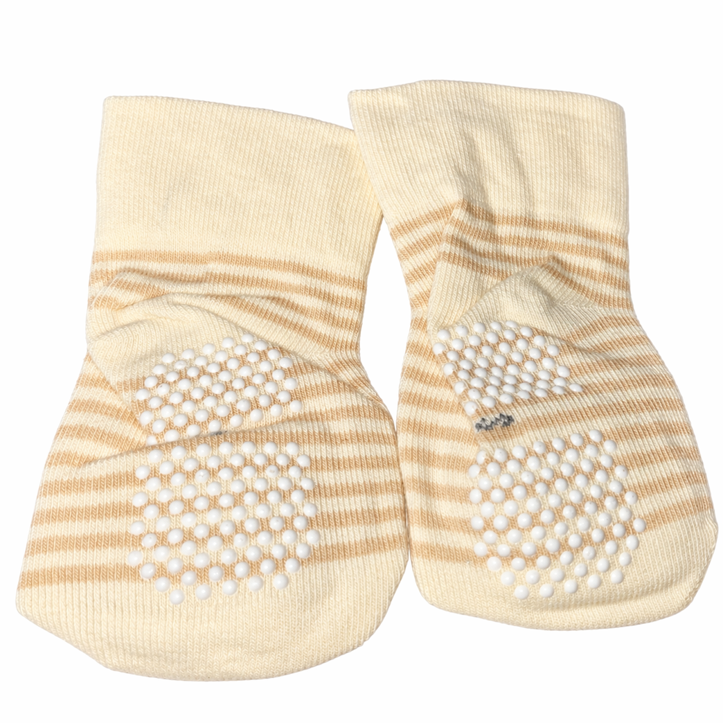 Adorable Teddy Bear Baby Socks – Soft Cotton Anti-Slip Infant Socks
