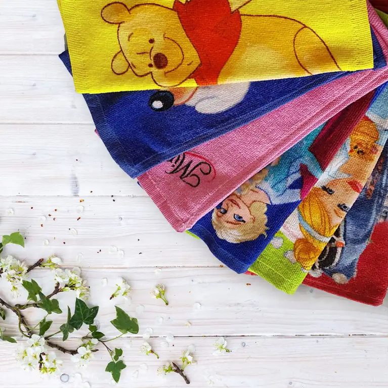 Disney Minnie Mouse Kids Cotton Face Towel | 30 x 30 cm | Ultra Soft &amp; Absorbent Hand Towel for Babies &amp; Kids